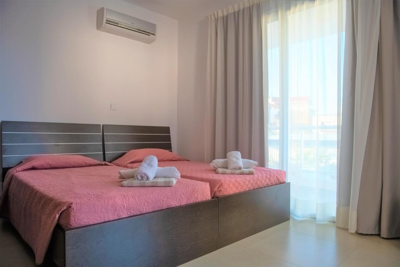 Coral Bay Villa 10 Bagian luar foto